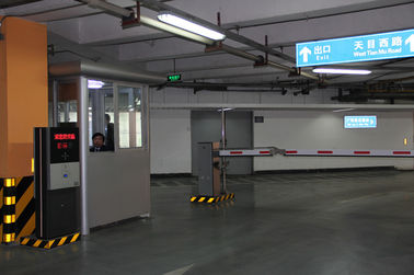 Folding Barrier Gate Heavy Duty Height Limit Vehicle Control FJC-D627